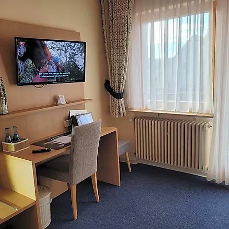 Stahlecker Hof 3* Lichtenstein (Baden-Wurttemberg)